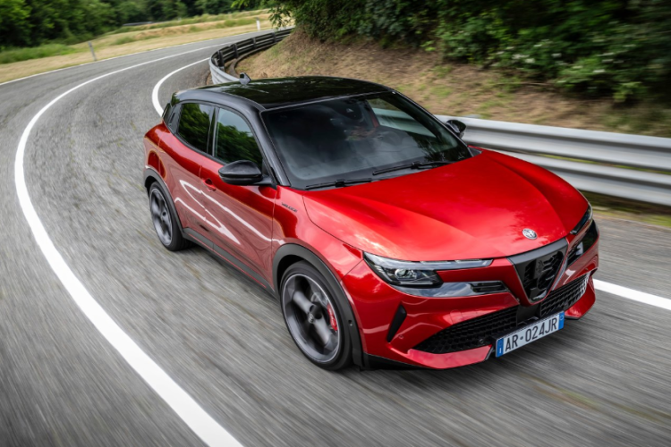 Alfa Romeo lance son crossover 