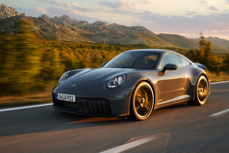 Porsche 911 : la révolution hybride