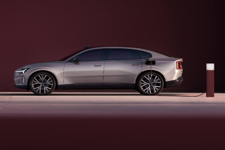 volvo-lance-la-berline-electrique-es90-bientot-disponible-au-maroc