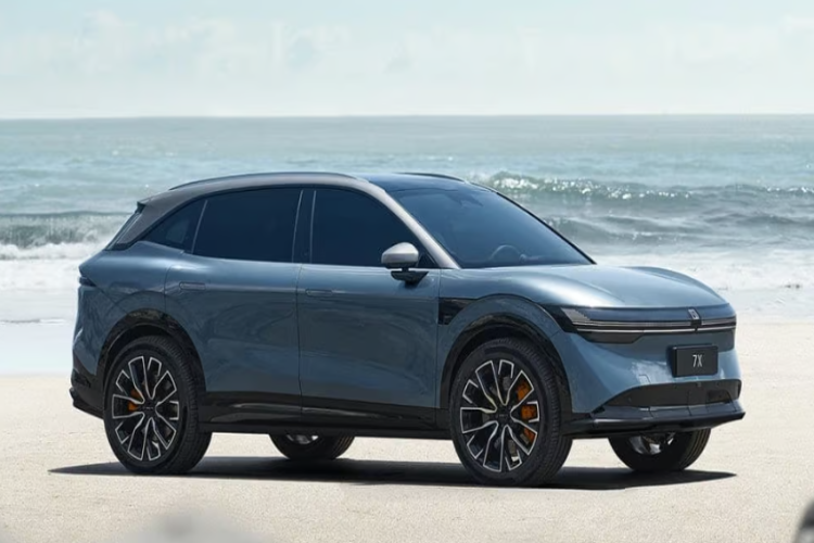 Zeekr تطلق سيارتها الرياضية متعددة الاستخدامات الكهربائية الفاخرة في المغرب